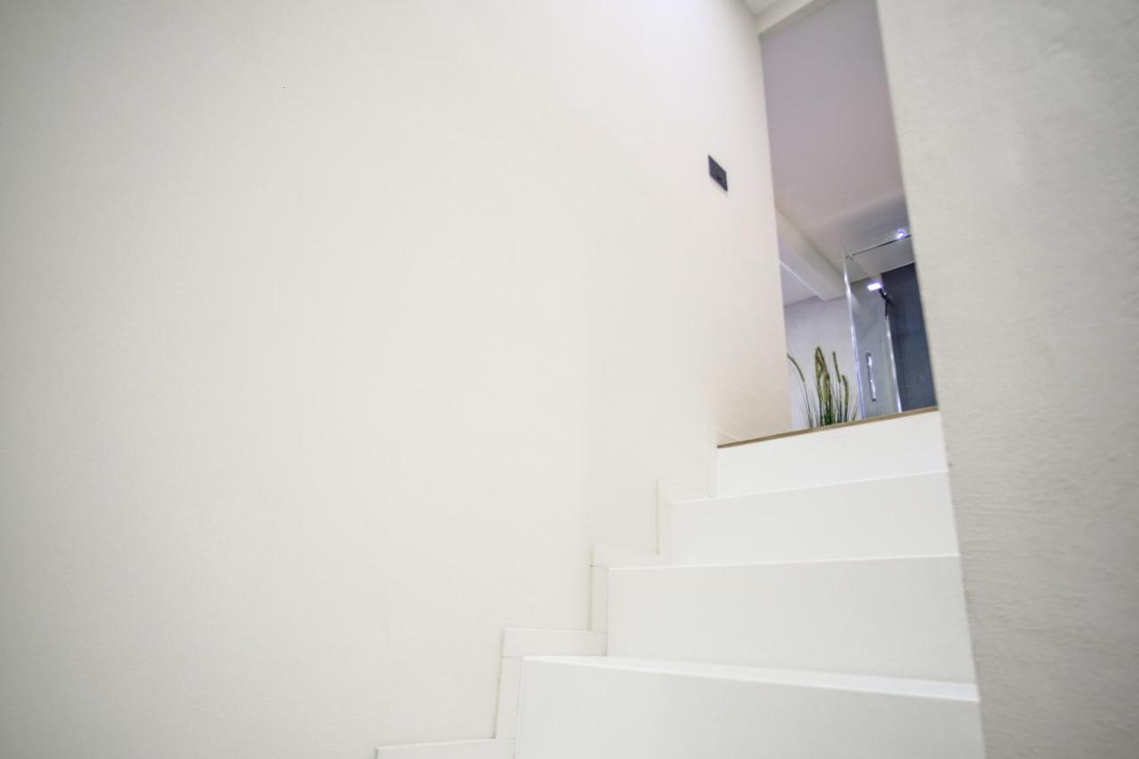 Gabriele Boutique Apartment Флоренция Экстерьер фото