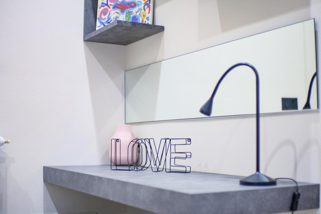 Gabriele Boutique Apartment Флоренция Экстерьер фото
