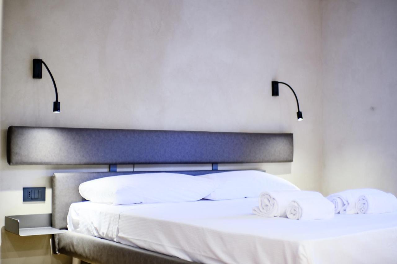 Gabriele Boutique Apartment Флоренция Экстерьер фото