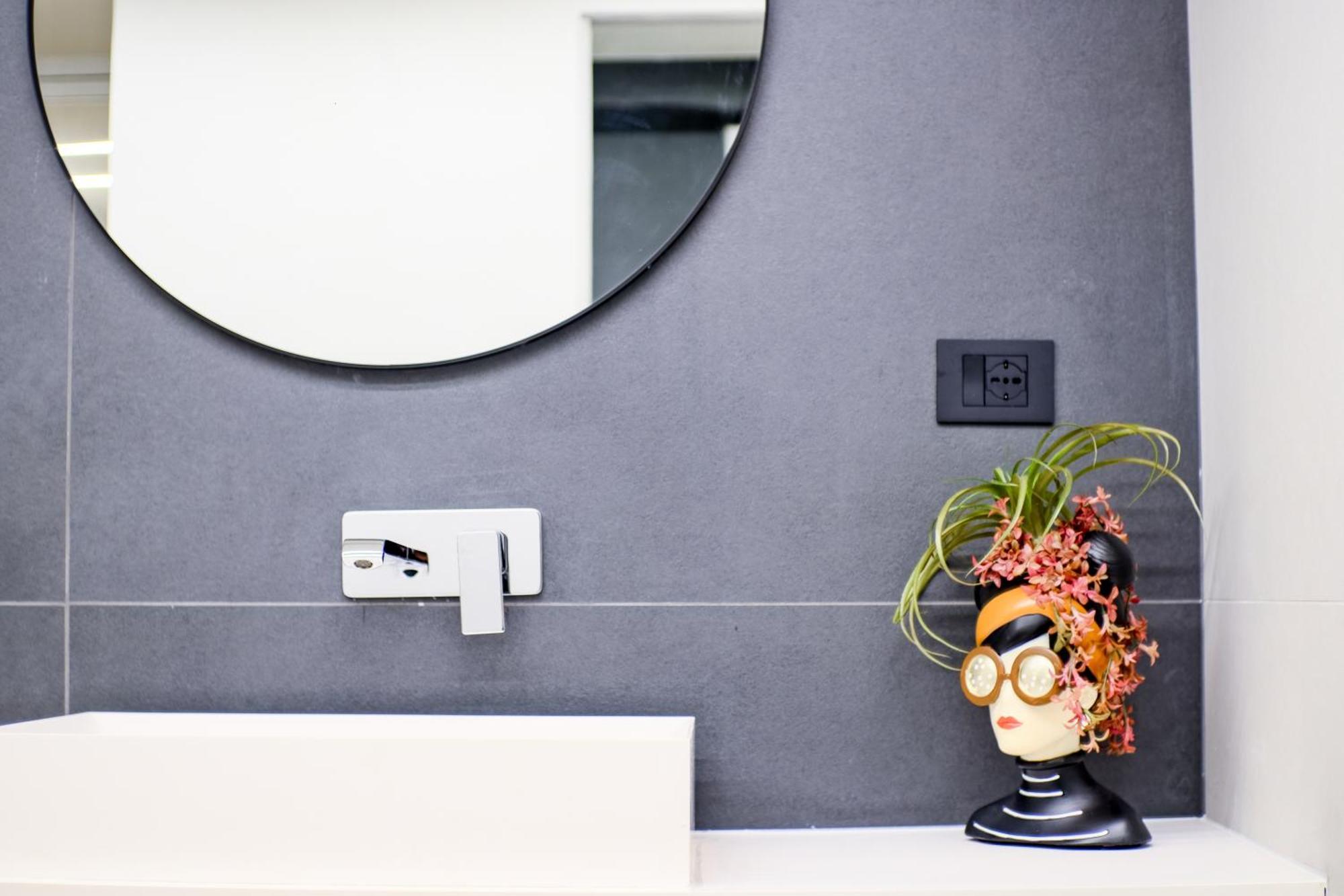 Gabriele Boutique Apartment Флоренция Экстерьер фото